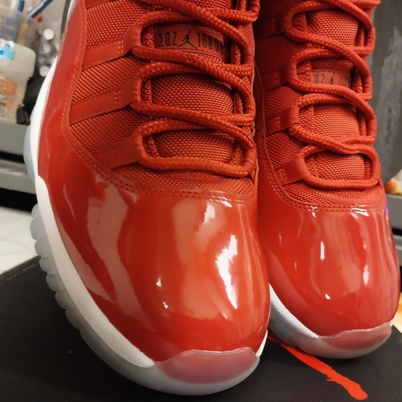 Retro Jordan 11 Win like 82 Gym red size 13 men's - Picture 9 of 16